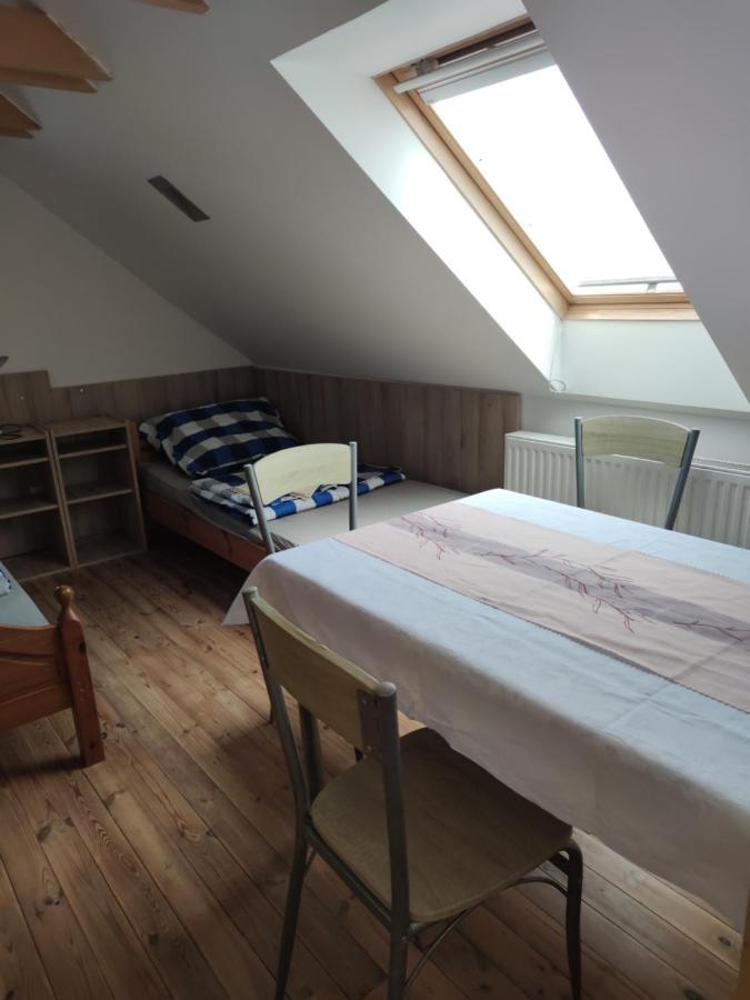 Malomkerek Vendeghaz Bed and Breakfast Fertőboz Exteriör bild